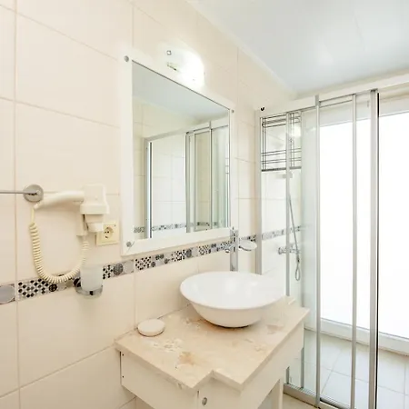 Villa Valley 5 *