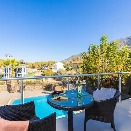 Valley 5 * Ολουντενίζ